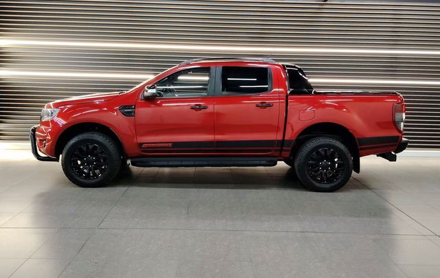 2022 Ford Ranger 2.0D Bi-Turbo Stormtrak Auto Double-Cab, photo 3