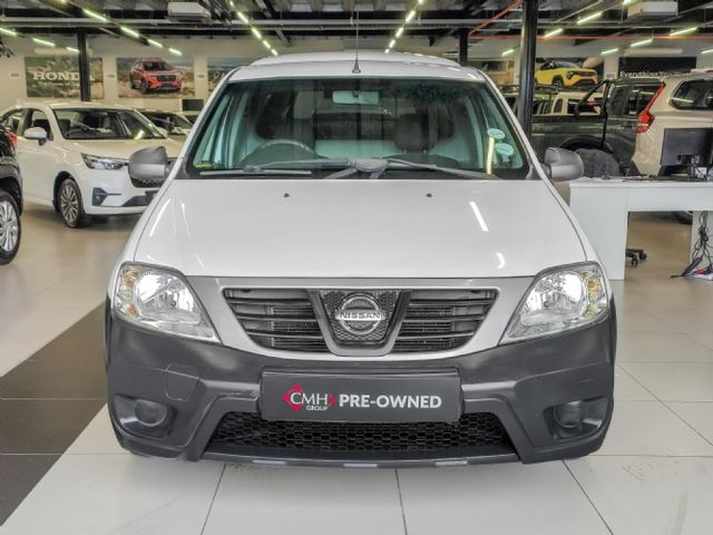 2022 Nissan NP200 1.6, photo 2