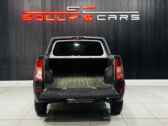 2018 Nissan NP200 1.6 Aircon Safety Pack Manual (Petrol), photo 5