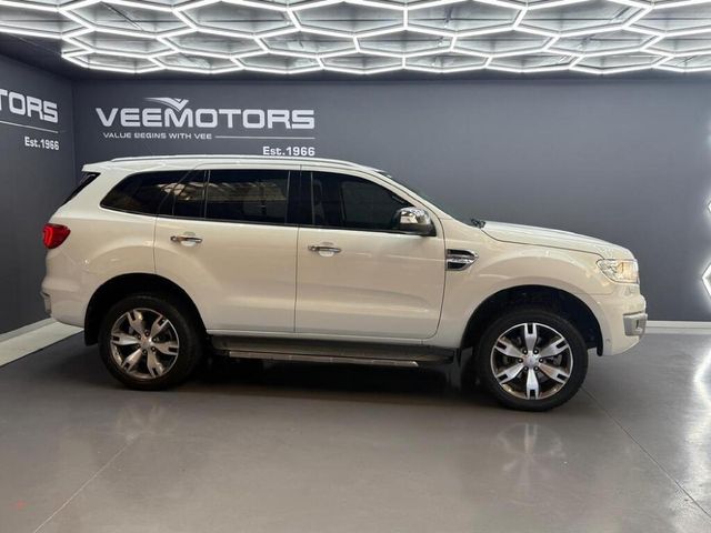 2016 Ford Everest 3.2 TDCi LTD 4x4 Auto, photo 4