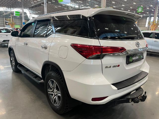 2020 Toyota Fortuner 2.4 GD-6 Raised Body Auto, photo 5