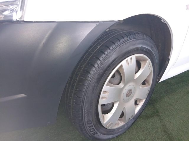 2022 Nissan NP200 1.6 A/C Safety Pack, photo 5