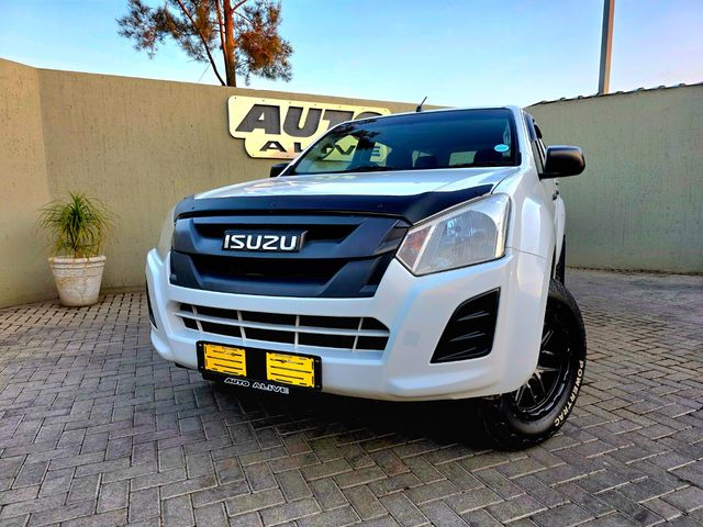 2022 Isuzu D-Max 250 HO X-Rider LTD Double-Cab, photo 2