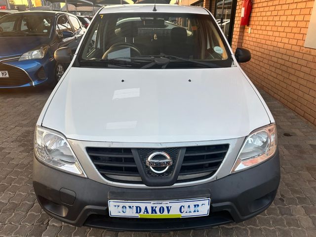 2021 Nissan NP200 1.6, photo 5