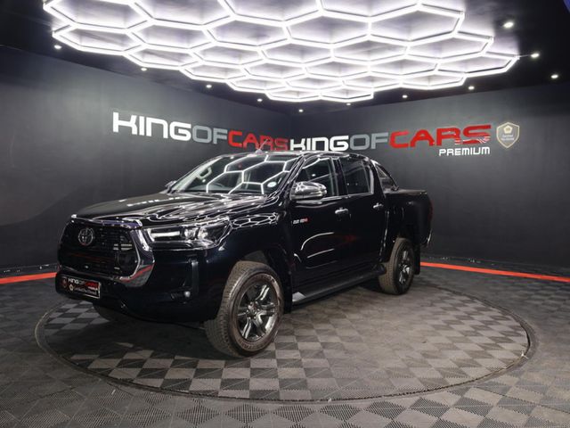 2022 Toyota Hilux 2.8 GD-6 Raider 4x4 Auto Double-Cab, photo 3