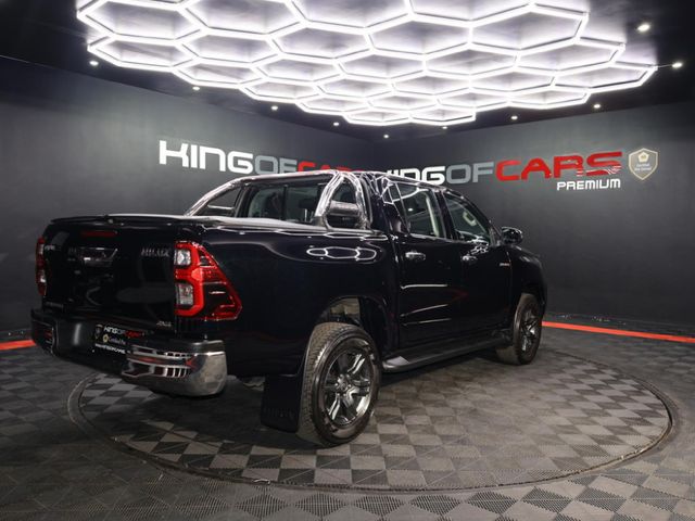 2022 Toyota Hilux 2.8 GD-6 Raider 4x4 Auto Double-Cab, photo 4