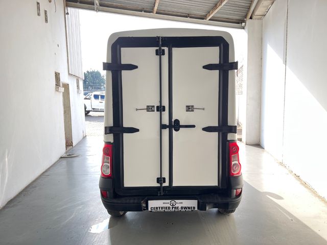 2022 Nissan NP200 1.6 A/C Safety Pack, photo 3