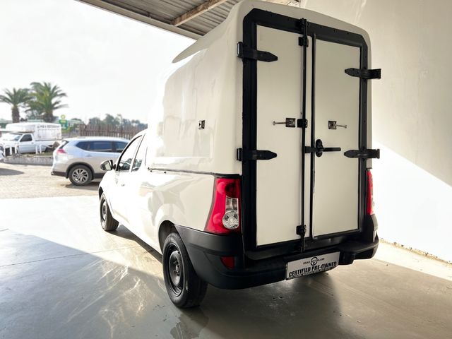 2022 Nissan NP200 1.6 A/C Safety Pack, photo 5