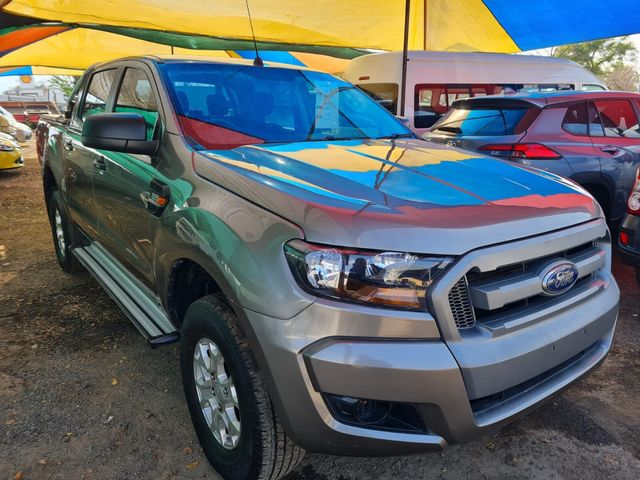 2016 Ford Ranger One owner full service history, photo 2