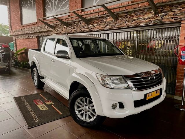 2012 Toyota Hilux 2.7 VVTi Raider Raised Body Double-Cab