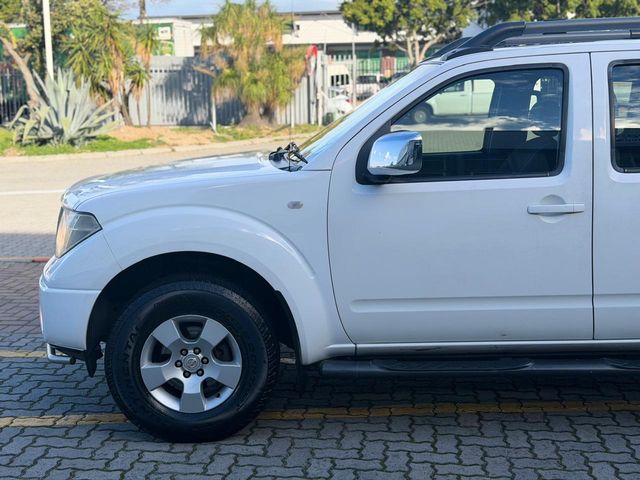 2010 Nissan Navara 2.5 dCi Double-Cab, photo 5