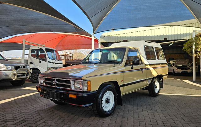 1987 Toyota Hilux 1600 SR Single -Cab, photo 4