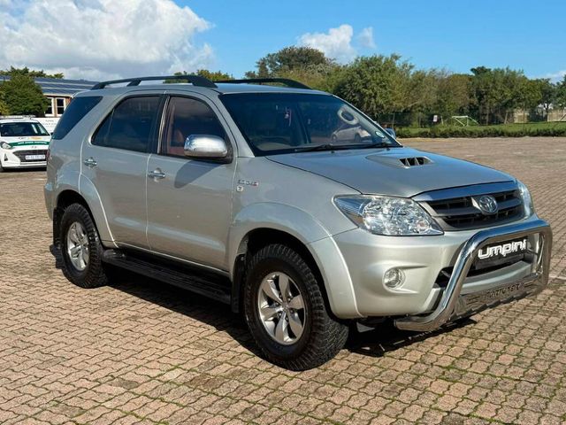 2008 Toyota Fortuner 3.0 D-4D 4x4, photo 4