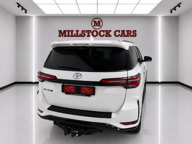 2025 Toyota Fortuner 2.8 GD-6 R/B Auto, photo 4