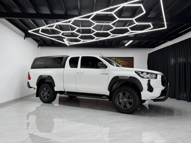 2026 Toyota Hilux 2.4 GD-6 Raised Body Raider Auto Extended Cab