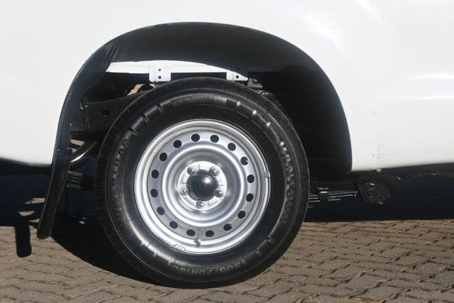 2015 Toyota Hilux 2.5 D-4D Single-Cab, photo 5