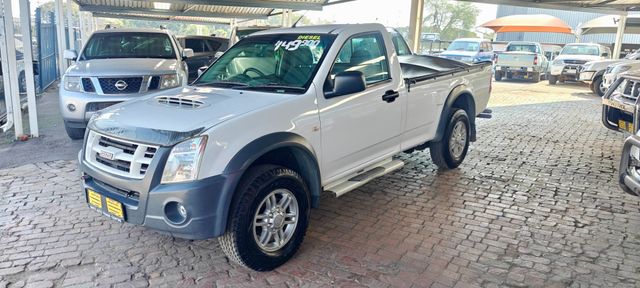 2011 Isuzu KB 300D-Teq LE Single-Cab