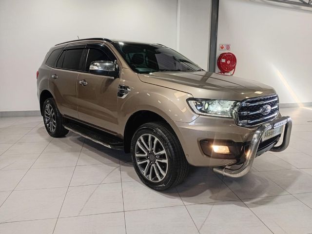 2022 Ford Everest 2.0D Bi-Turbo LTD 4x4 Auto, photo 3