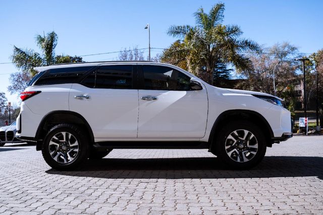2026 Toyota Fortuner 2.4 GD-6 4x4 Auto, photo 5
