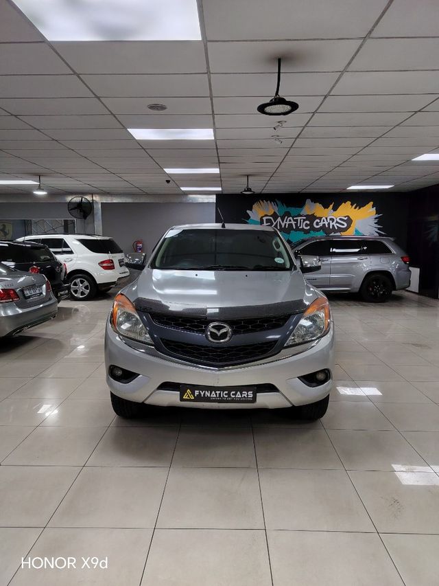 2012 Mazda BT-50 3.2 TDi SLE Auto Double-Cab, photo 2