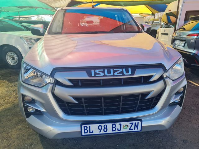 2022 Isuzu D-Max One owner full service history