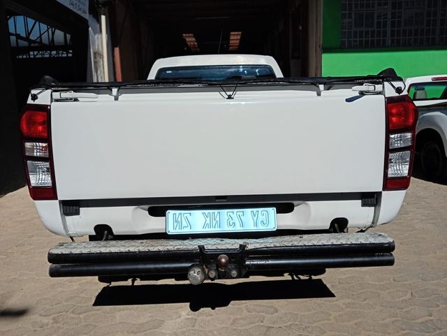 2013 Isuzu KB d 25, photo 4
