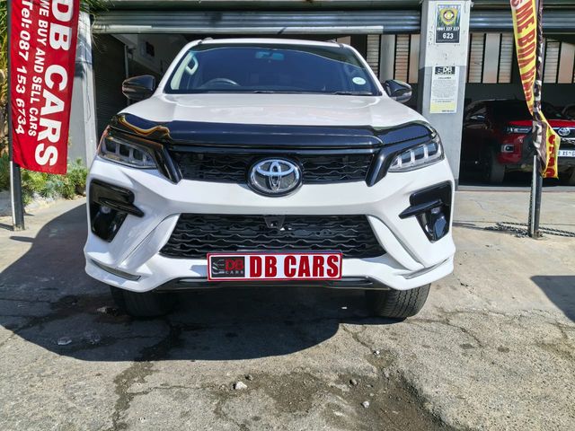 2020 Toyota Fortuner 2.4 GD-6 Raised Body Auto, photo 2