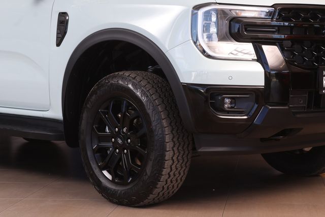 2026 Ford Ranger 3.0D V6 Sport 4x4 Auto Double-Cab, photo 2