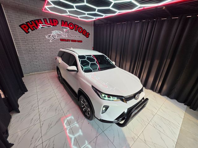 2025 Toyota Fortuner 2.8 GD-6 Raised Body Auto, photo 2