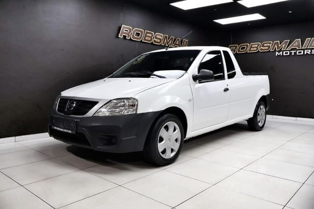 2023 Nissan NP200 1.6 A/C Safety Pack