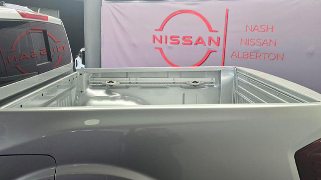 2026 Nissan Navara 2.5 DDTi LE Plus Auto Double-Cab, photo 5