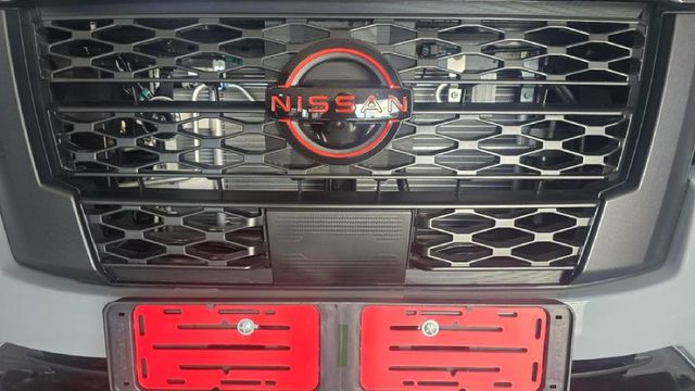 2026 Nissan Navara 2.5 DDTi PRO-2X Auto Double-Cab, photo 5