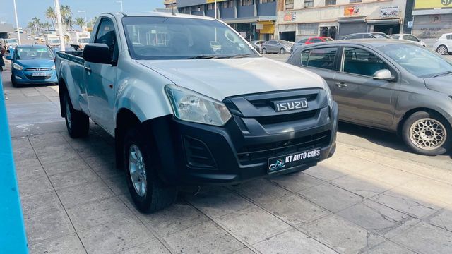 2021 Isuzu KB 250