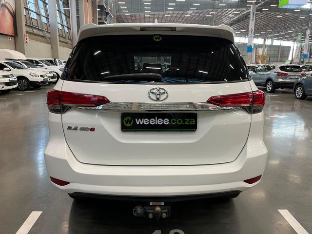 2019 Toyota Fortuner 2.4 GD-6 Raised Body Auto, photo 4