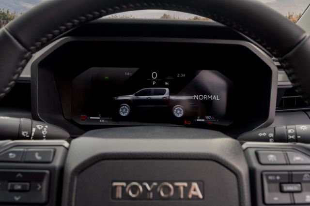 2026 Toyota Hilux 2.8 GD-6 RB SRX Auto Double-Cab, photo 4