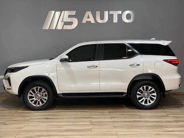 2023 Toyota Fortuner 2.8 GD-6 Raised Body Auto, photo 3