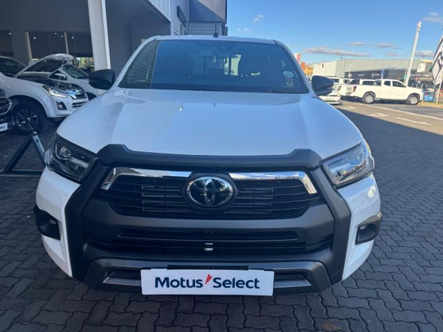 2025 Toyota Hilux 2.8 GD-6 Raised Body Legend Auto Double-Cab, photo 2