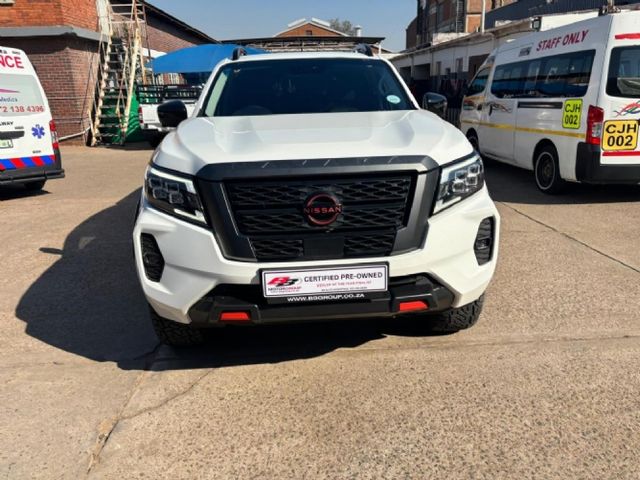2025 Nissan Navara 2.5 DDTi PRO-4X 4X4 Auto Double-Cab, photo 2