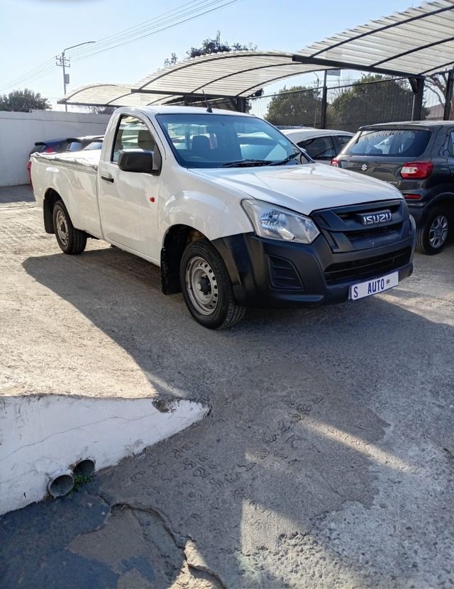 2022 Isuzu D-Max 250 HO LE Single-Cab, photo 2