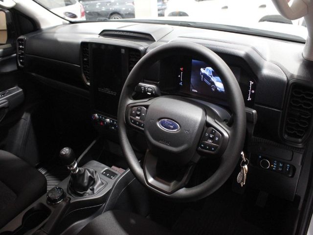2026 Ford Ranger 2.3 Wildtrak Auto Double-Cab, photo 4