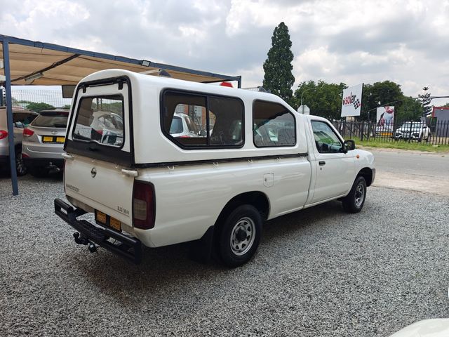 2017 Nissan NP300 2.0i LWB Single-Cab, photo 5