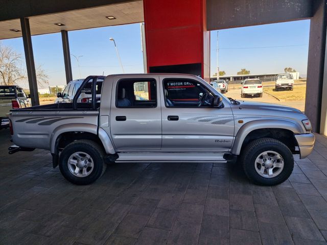 2003 Toyota Hilux 3.0 KZ-TE Raider Raised Body Double-Cab, photo 2