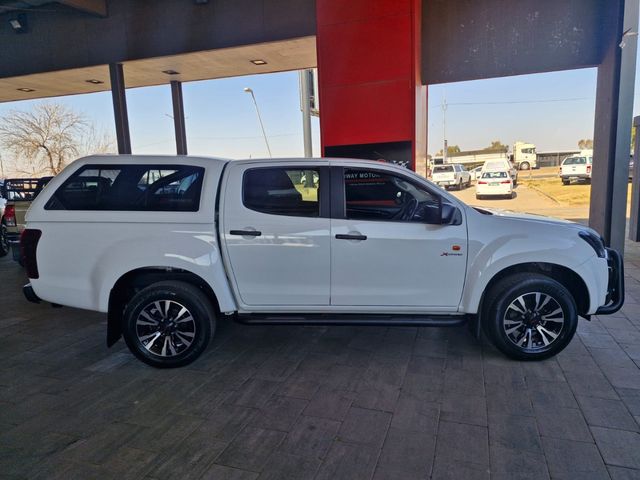 2020 Isuzu D-Max 250 HO X-Rider Double-Cab, photo 2