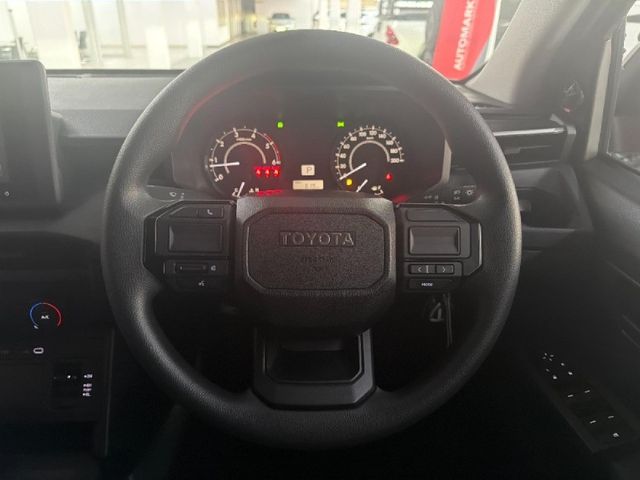 2026 Toyota Hilux 2.8 GD-6 RB SRX 4x4 Auto Double-Cab, photo 4