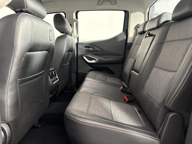 2024 Peugeot Landtrek 1.9D Allure Double Cab Auto, photo 4