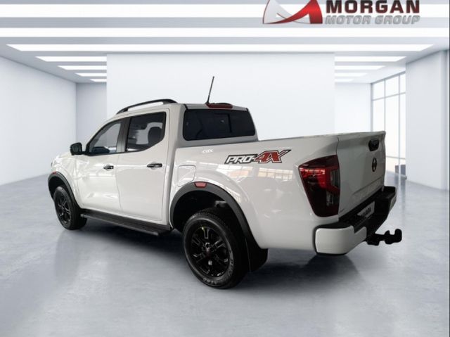 2026 Nissan Navara 2.5 DDTi PRO-4X 4X4 Auto Double-Cab, photo 2