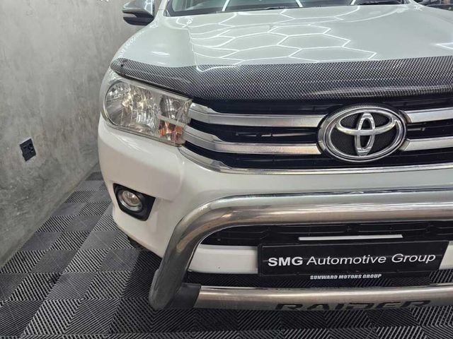 2017 Toyota Hilux 2.8 GD-6 Raised Body Raider Extended Cab, photo 4