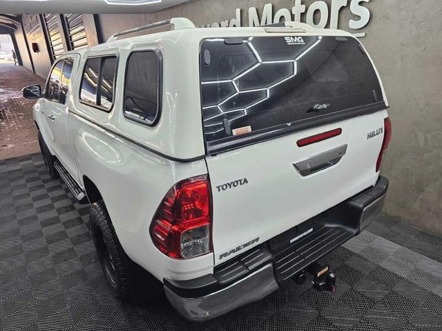 2017 Toyota Hilux 2.8 GD-6 Raised Body Raider Extended Cab, photo 5