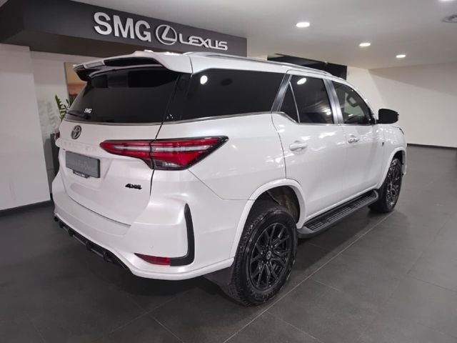 2026 Toyota Fortuner 2.8GD-6 4x4 GR-S Auto, photo 2