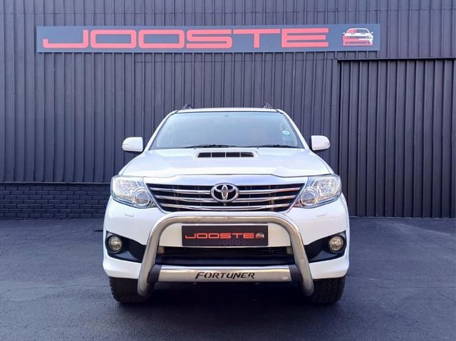 2012 Toyota Fortuner 3.0 D-4D Raised Body, photo 3